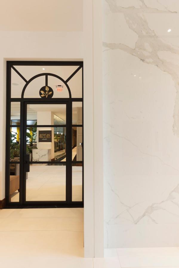 Ette Luxury Hotel & Spa Four Corners Esterno foto Entrance to the hotel