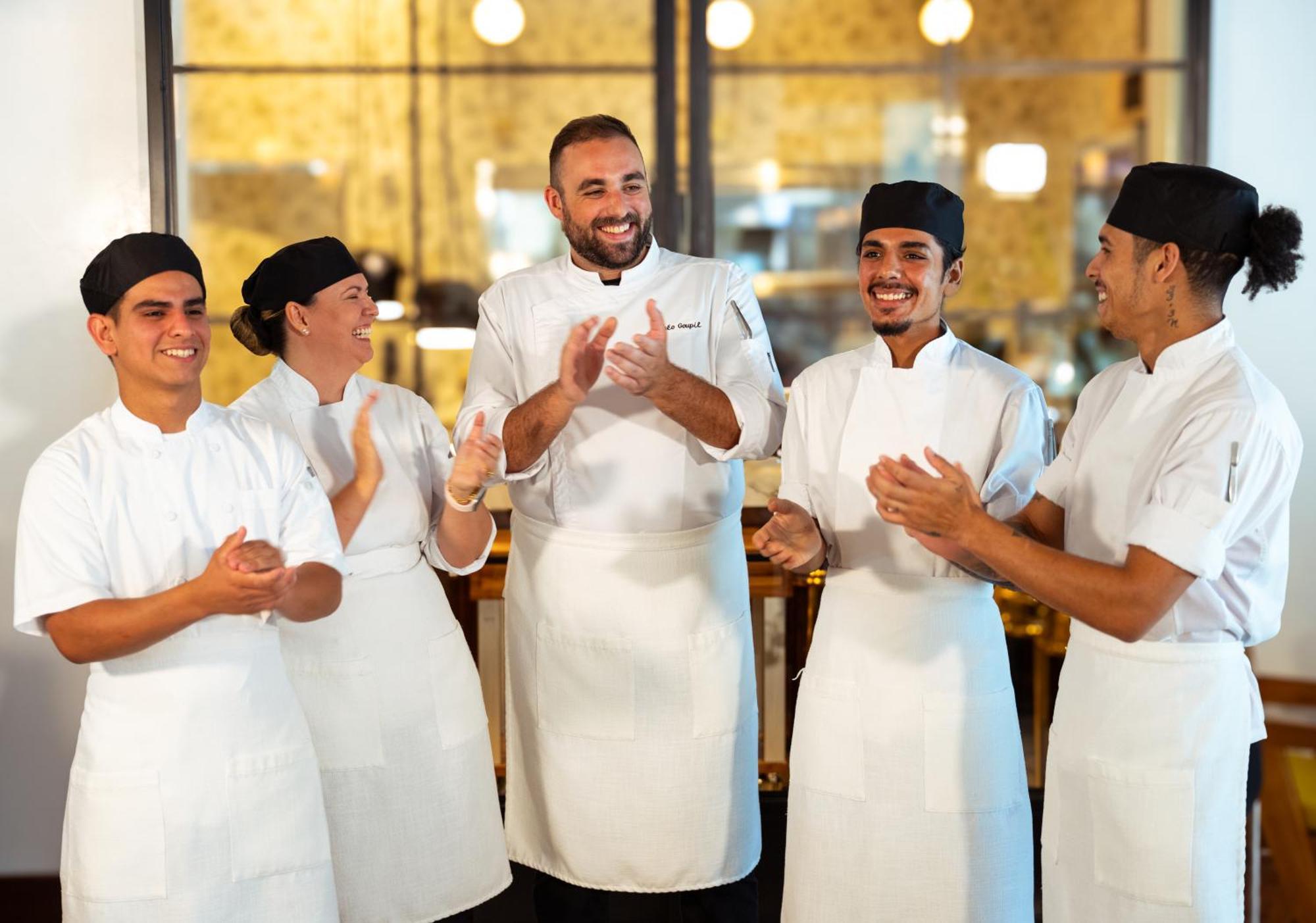 Ette Luxury Hotel & Spa Four Corners Esterno foto Chef and his team