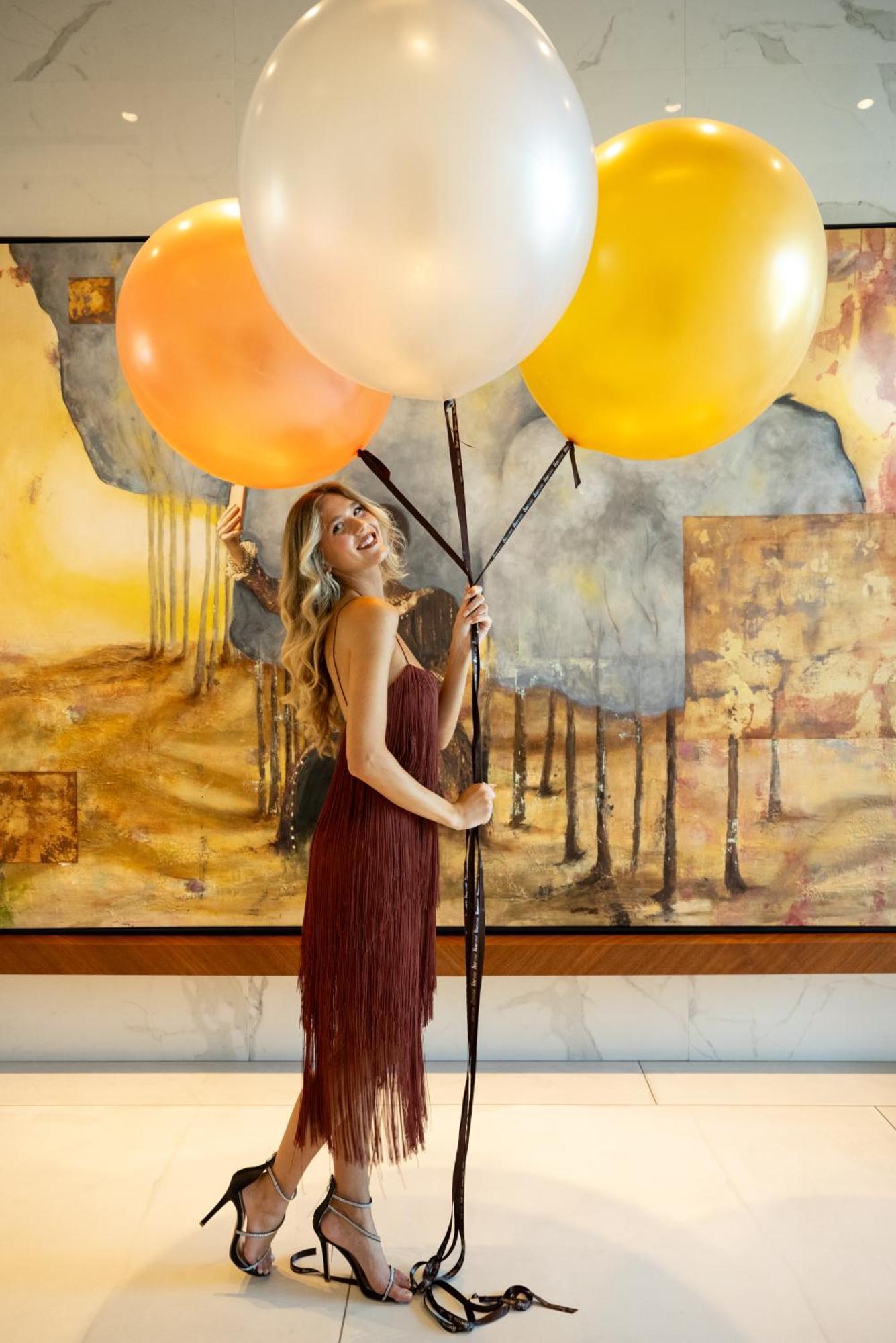 Ette Luxury Hotel & Spa Four Corners Esterno foto A model with balloons